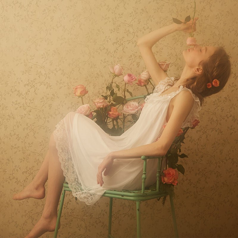 Antique court sweet sexy lace sling nightdress